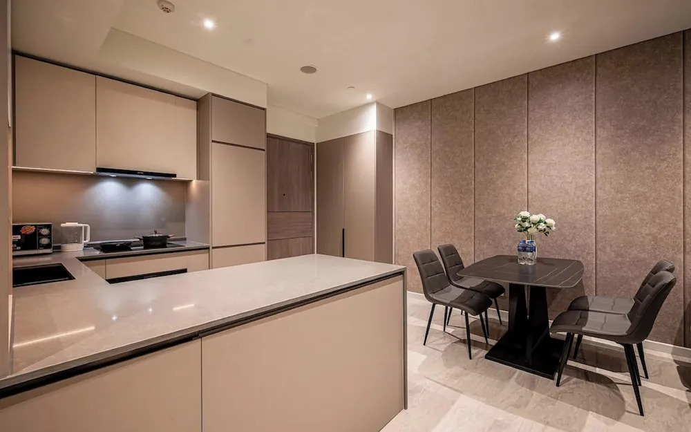 Хошимин: The Opera Residence Luxury Vacation