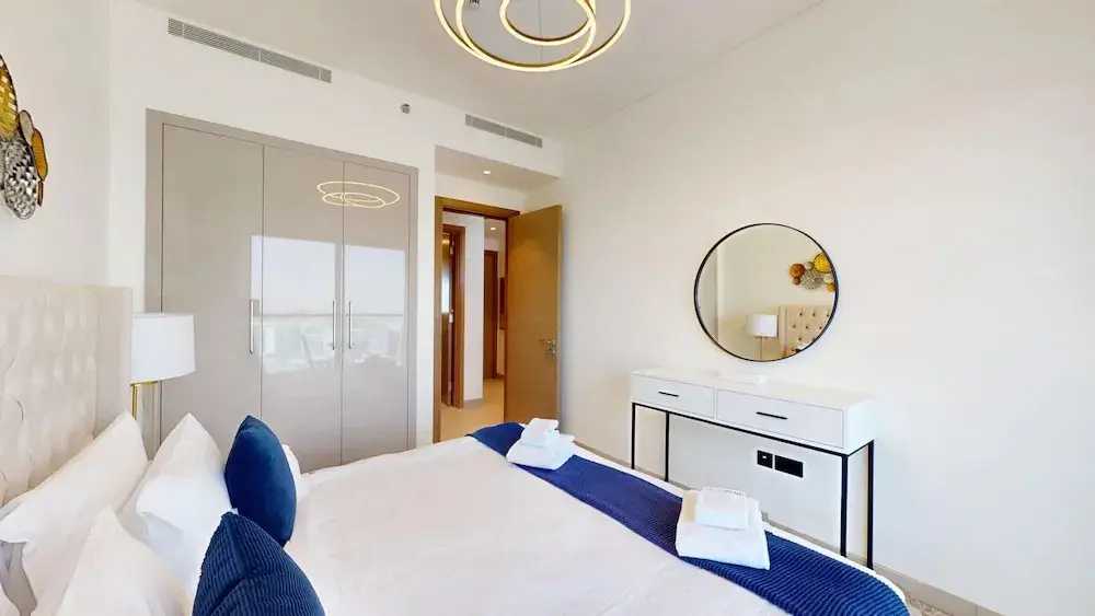 Дубай: Al Meydan - Sobha Waves 1BR Plus Maids