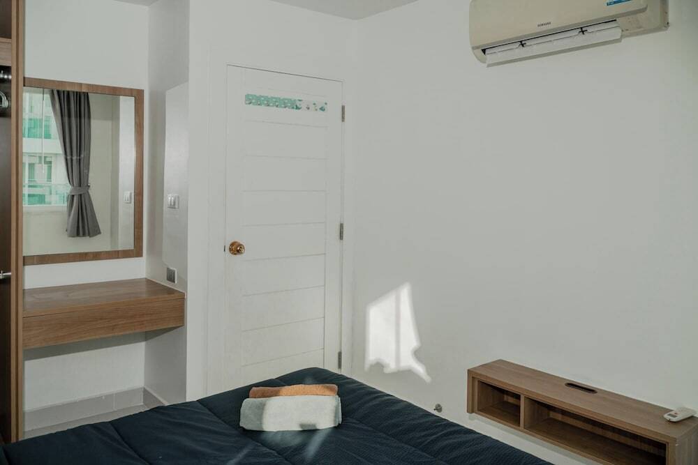 Паттайя: Amazon Apartments by Apartwell