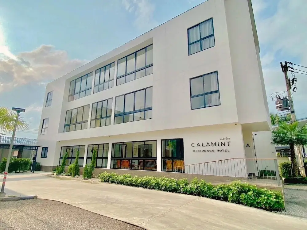 Calamint Residence Hotel — фото 1