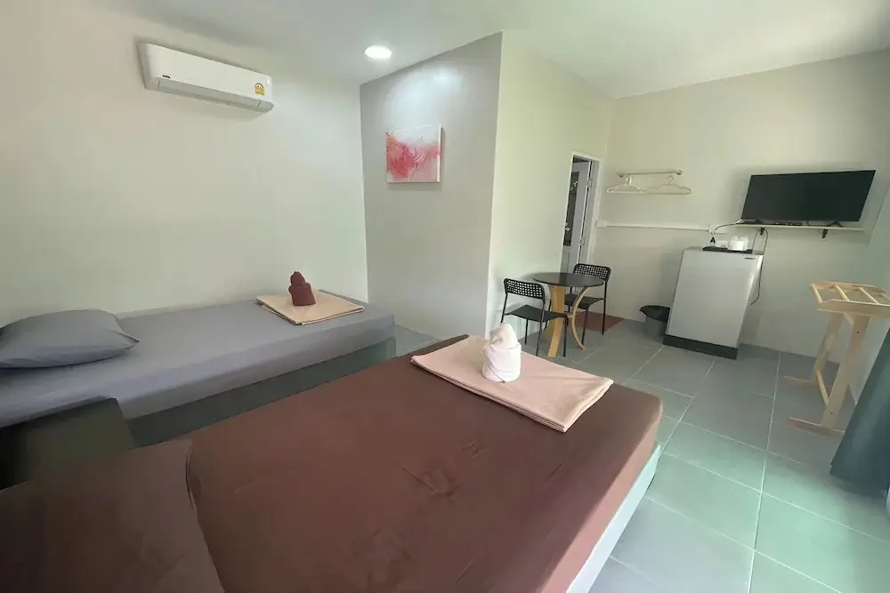 Тхаланг: Davy'S Cottage Phuket