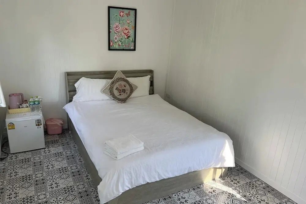 carousel image 2