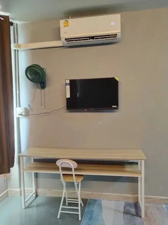 Бангкок: Moochi Relax Lassommoir 303