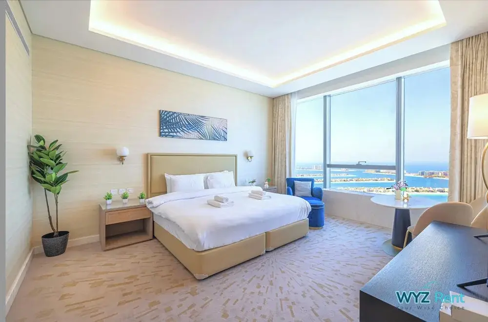 Дубай: Luxurious St Regis 1 Bed Palm View