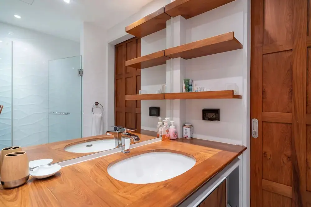 Тхаланг: Laguna 2BR Apartment 2223 in Allamanda 2