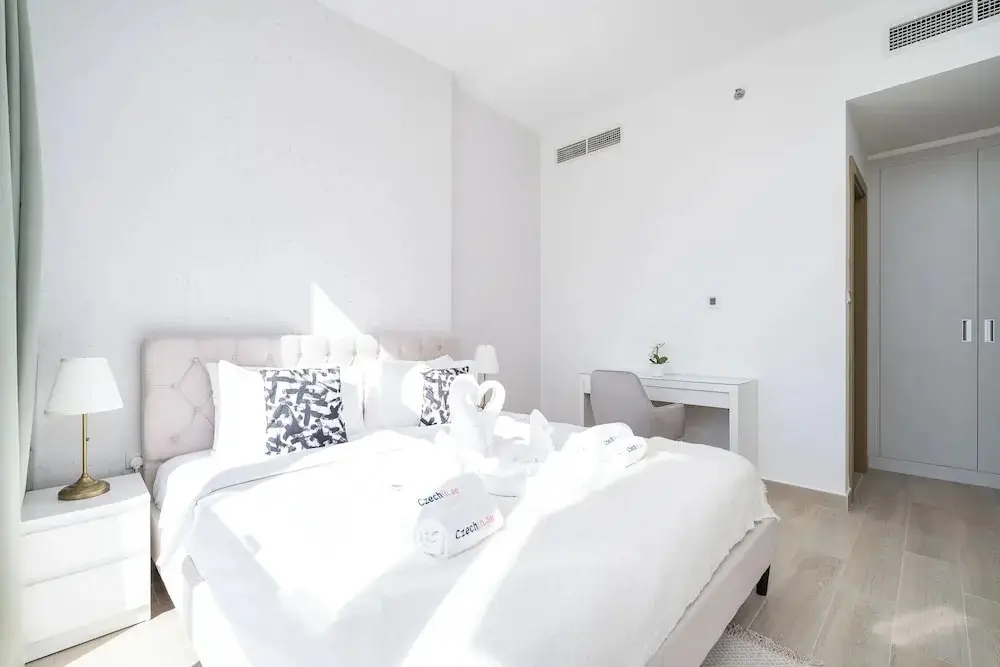 Дубай: Beautiful Views From 30th Floor 2BD JVC