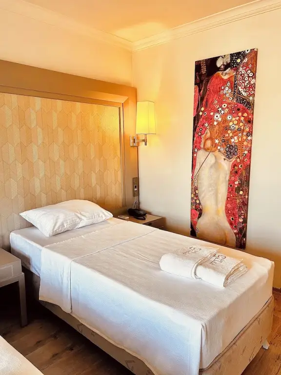 Мармарис: Fi̇fty5 Sui̇te Otel