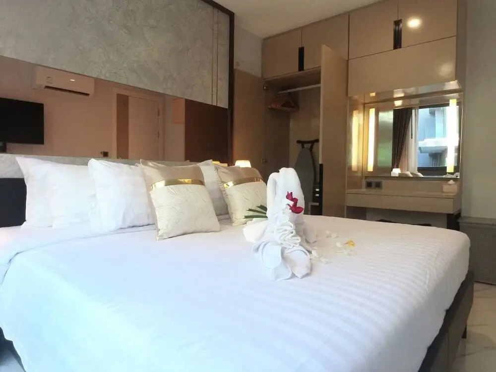 Краби: Sunset Plus Pool View 1 Bedroom at Ao Nang Beach