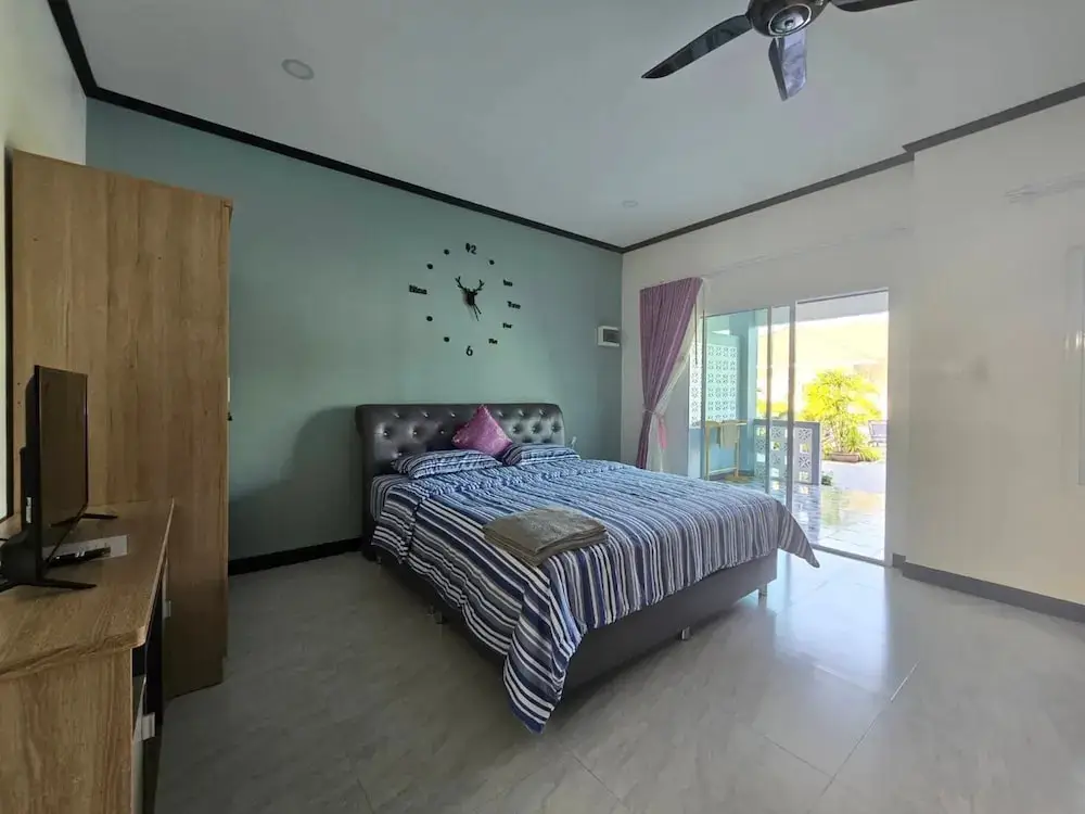 Районг: MB House Resort