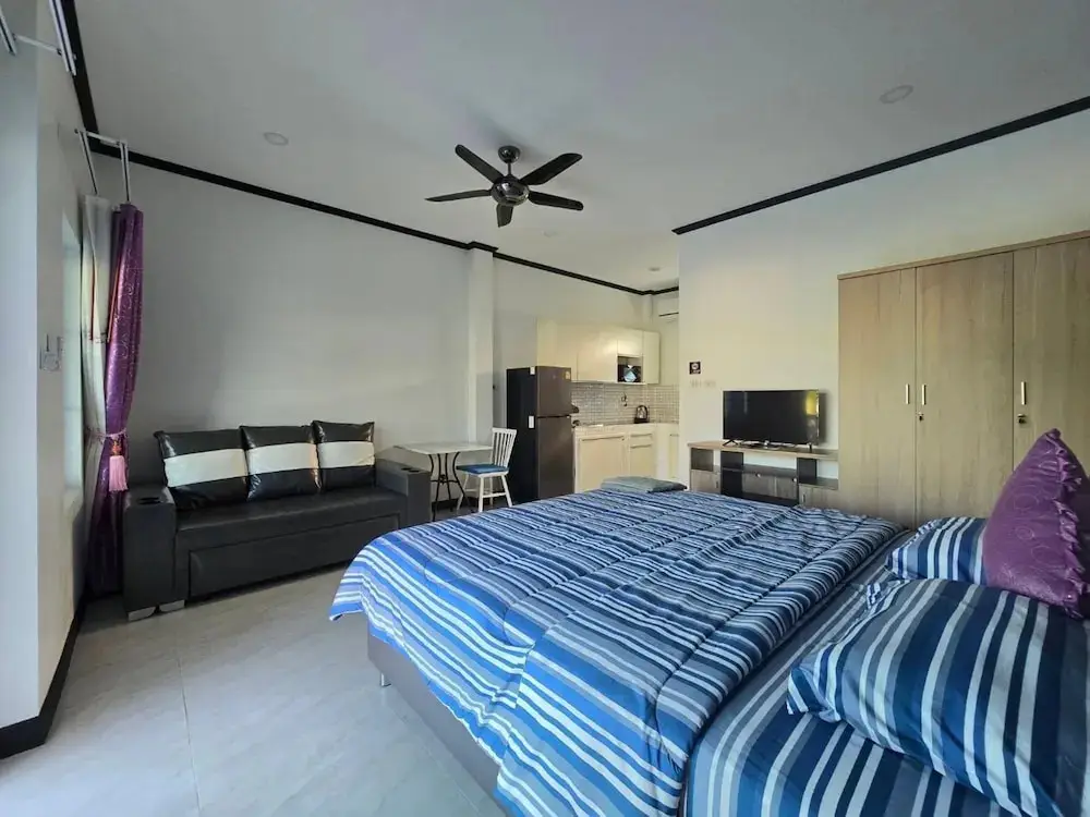 Районг: MB House Resort