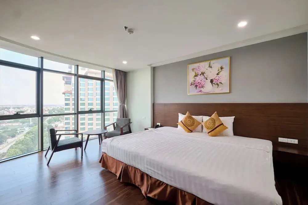 Ханой: Netland Westlake Legacy Suites