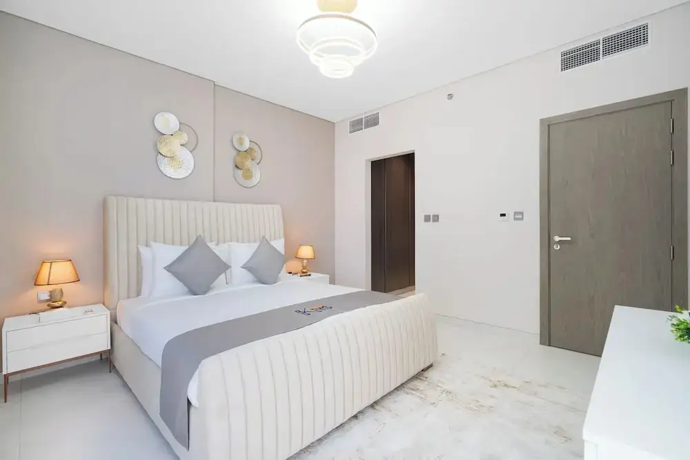 Дубай: Your Keys Holiday Homes