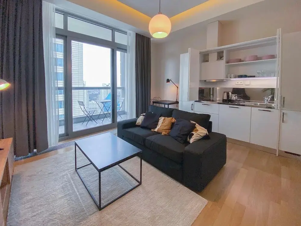 Стамбул: Modern Residence w Balcony 5 min to Istinye Mall
