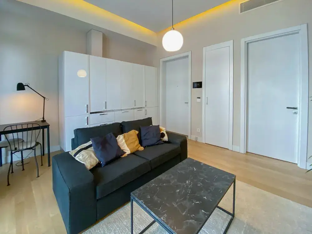 Стамбул: Modern Residence w Balcony 5 min to Istinye Mall