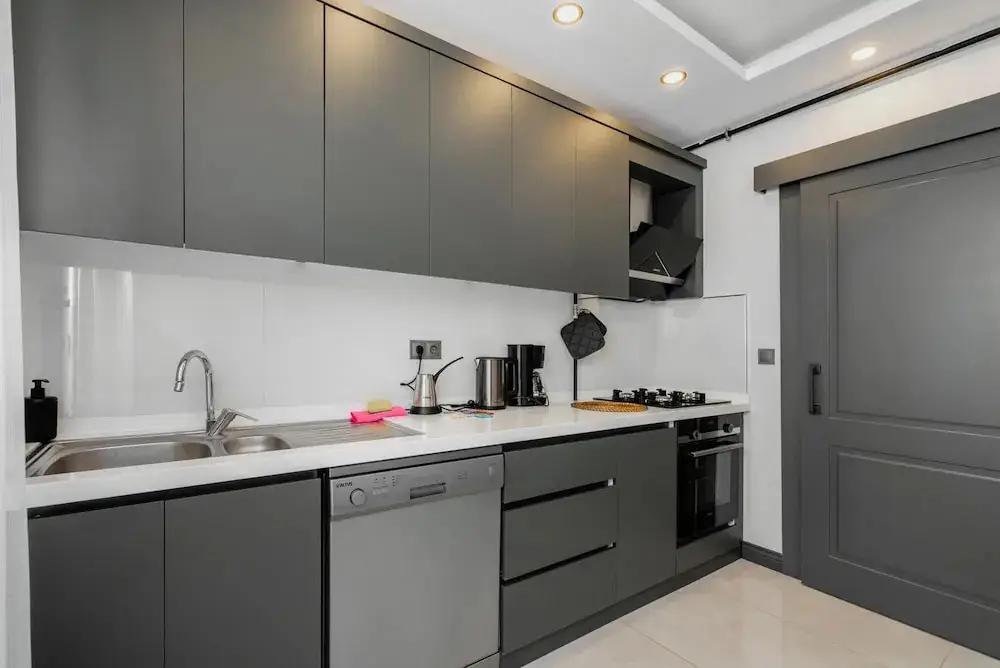 Анталья: Central Flat w Balcony 5 min to Lara Beach