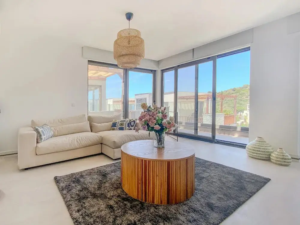 Sea View House w Balcony 3 min to Beach in Milas — фото 1