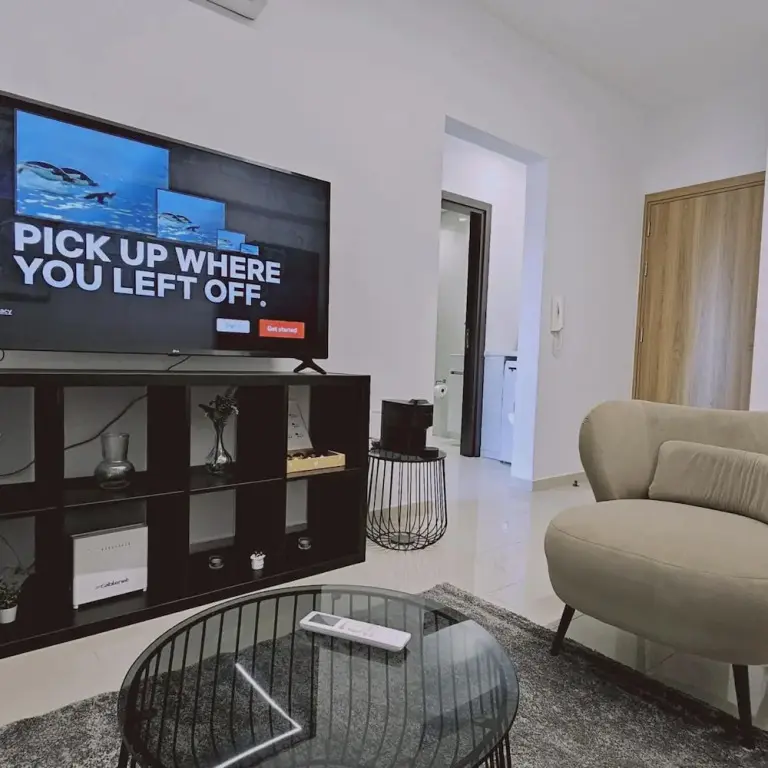Никосия: Stay Cosmo City Suite 402
