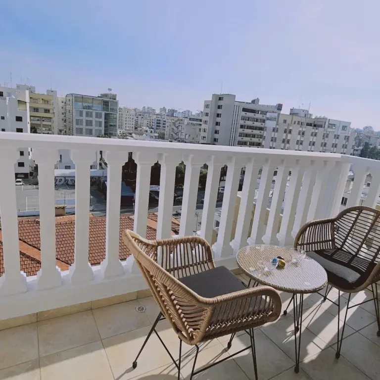 Никосия: Stay Cosmo City Suite 501