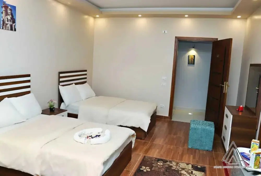 Гиза: Luca Pyramids Inn