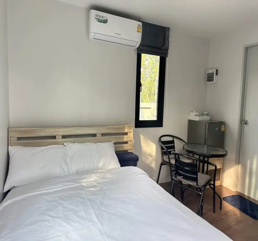 Паттайя: BannRai Tayai Cafe and Resort