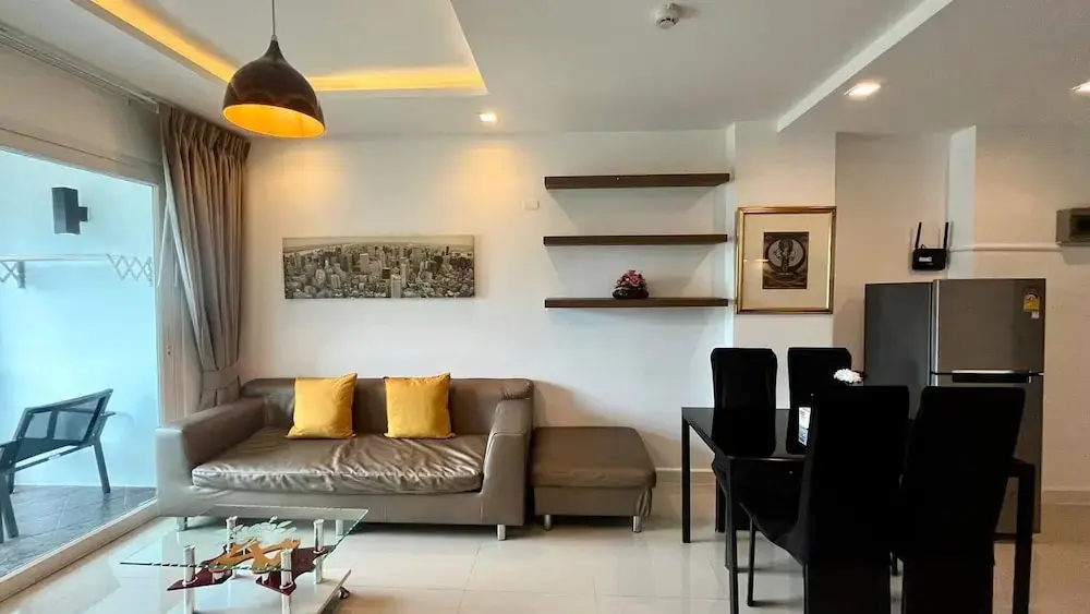 Патонг: Large 1 Bedroom1 Bathroom 1 km Walking to Patong