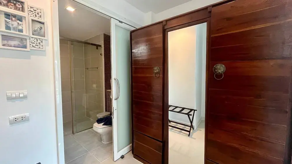Патонг: Large 1 Bedroom1 Bathroom 1 km Walking to Patong