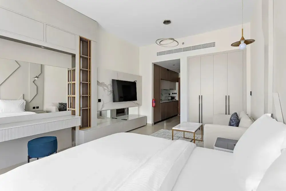 Дубай: Chic Studio in Arjan With Pool Game Room and gym