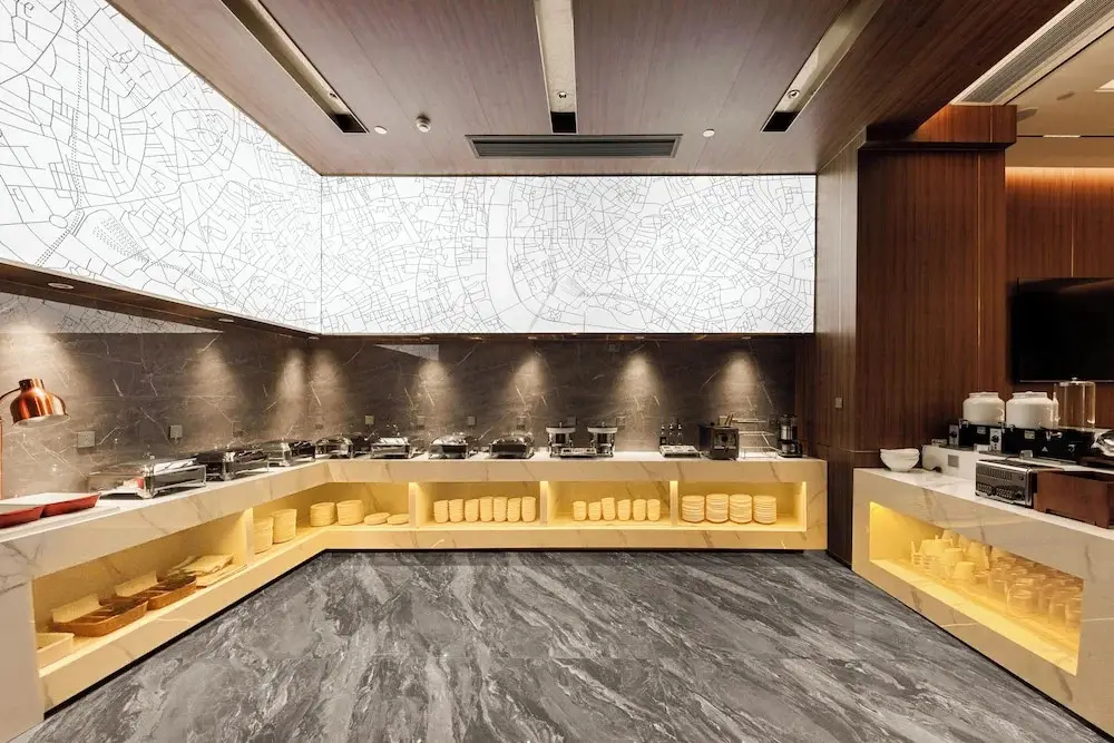 Фошань: Pollton Apartment Foshan