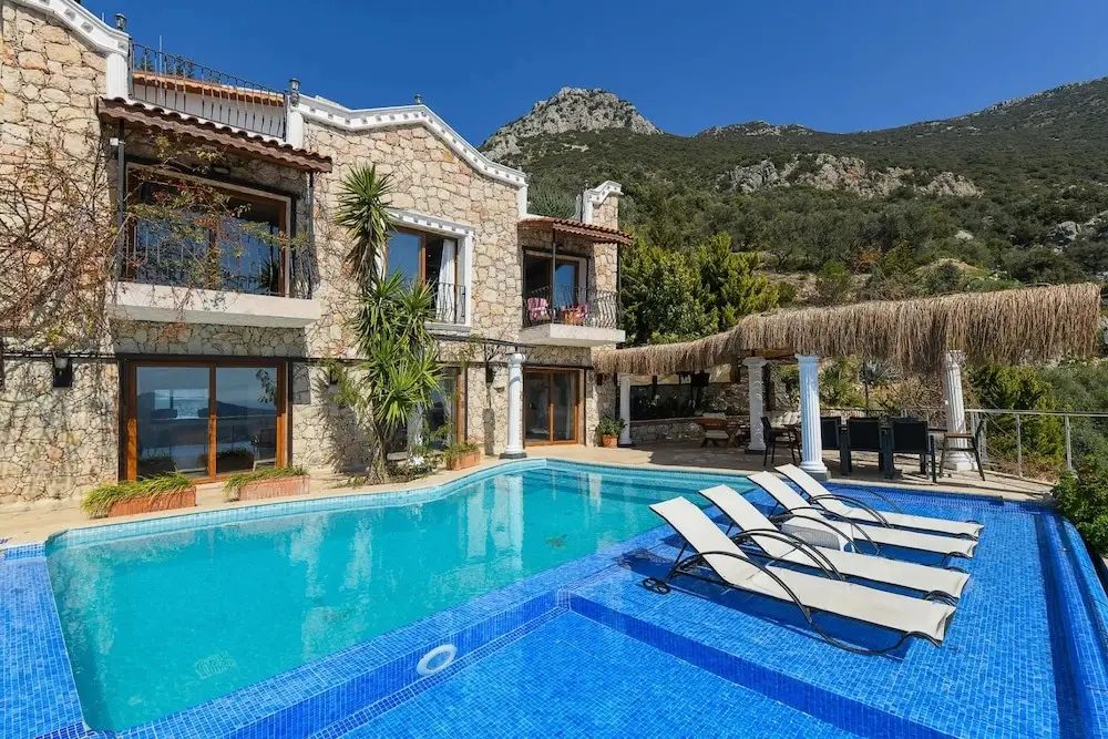 Sea View Villa - Private Pool- 7 min to Beach — фото 1