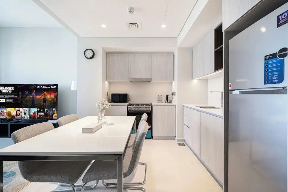 Дубай: 1BR with beach access at Vida Residence