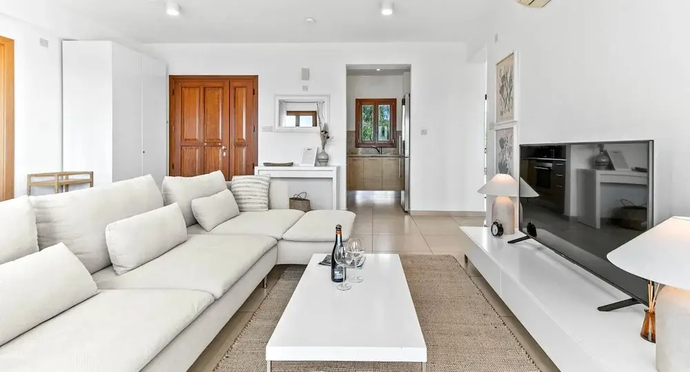 Куклия: Apartment Bh11 - Theia