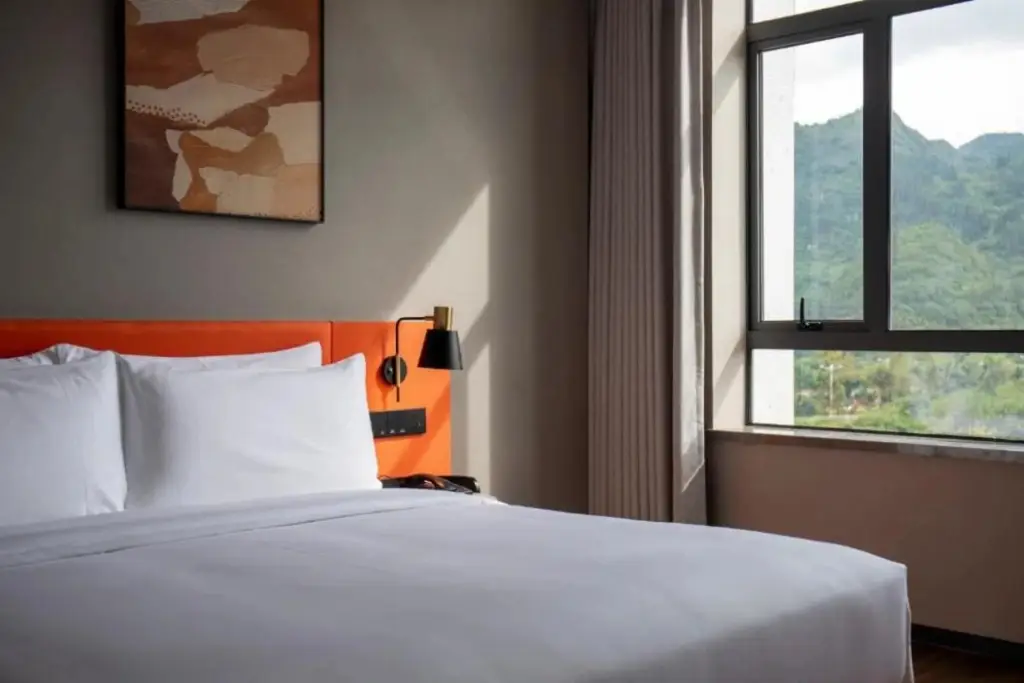 Hilton Garden Inn Xingyi Wanfenglin — фото 1