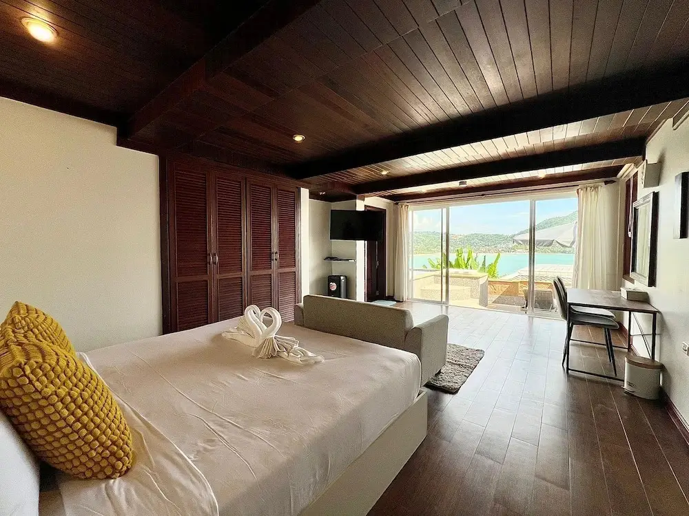 Кату: Moonlight Panorama Ocean Villas by RESAVA