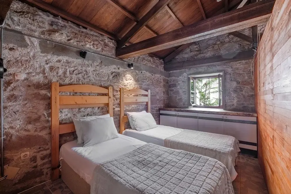 Айвалык: Central Stone Loft - 2 Mins Beach - 5 Mins Marina