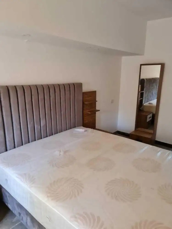 Каир: Lovely 3-Bedroom Apartment Maadi