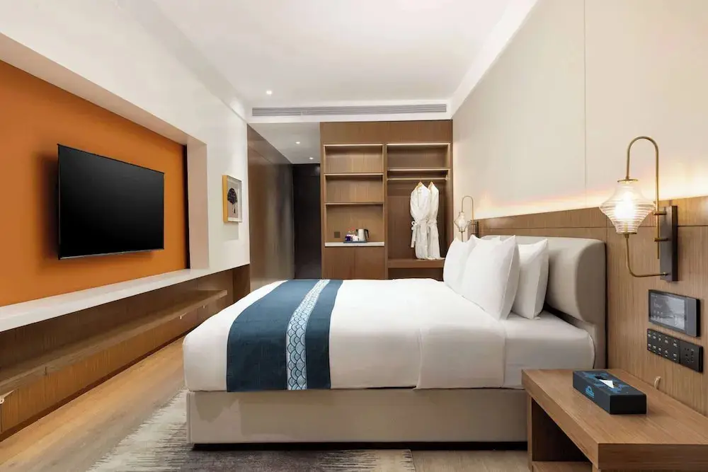 Линьи: Days Inn By Wyndham Linyi Yihe New Area