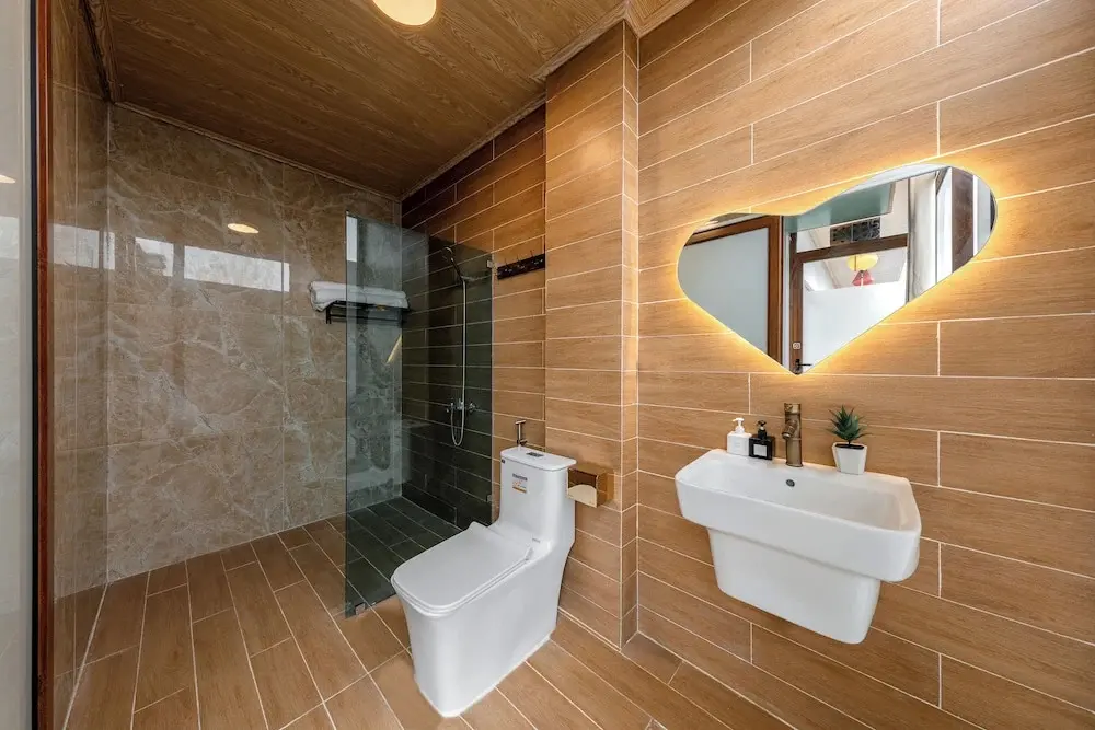 Хоа Лу: Room in House - Trang An Ao Dai Homestay - Triple Room With Field View - Bich Dong Room