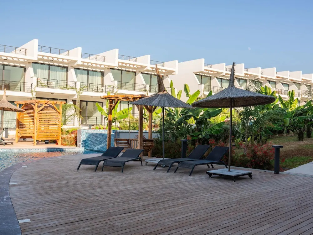 Welcoming Ground Floor Poolside Studio — фото 1