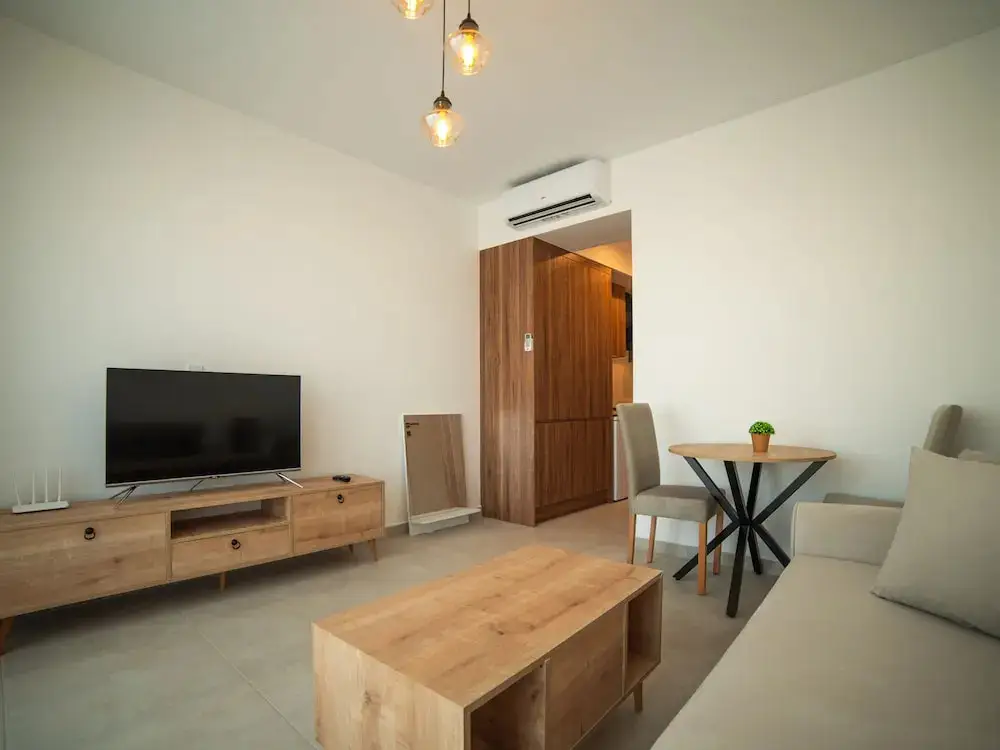 Калогреа: Superfresh Penthouse Studio Apartment With sea View