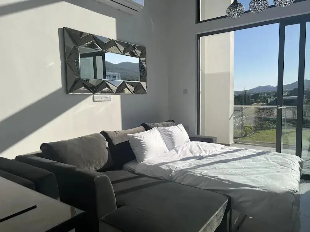 Кучук Эренкой: Hermes Penthouse Apartment With Mountain View