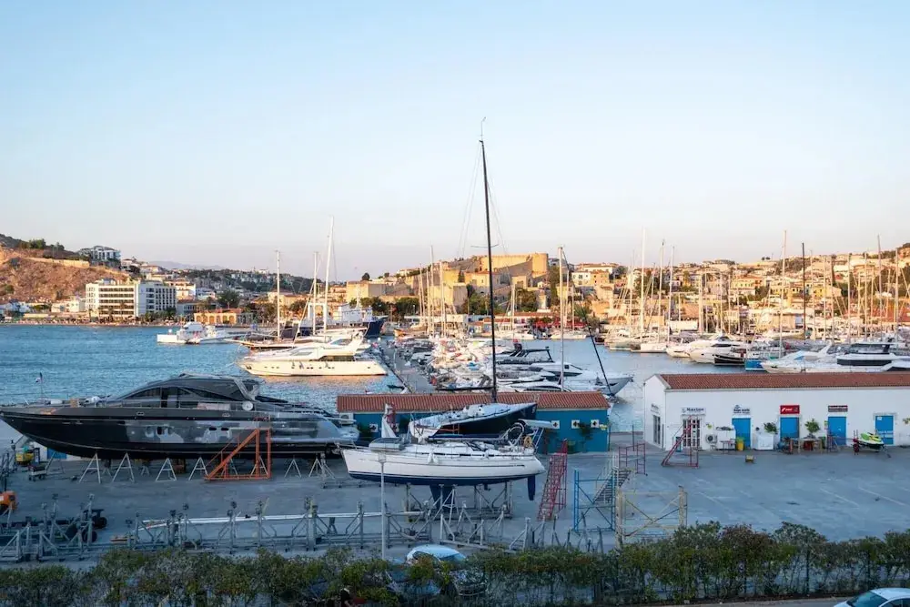 Flat w Sea View Balcony 3 min to Cesme Marina — фото 1