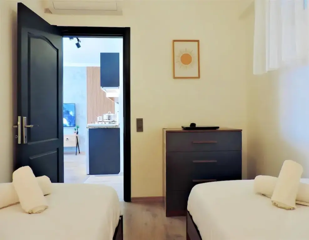 Аксу: Chic Flat 10 min to Lara Beach in Antalya