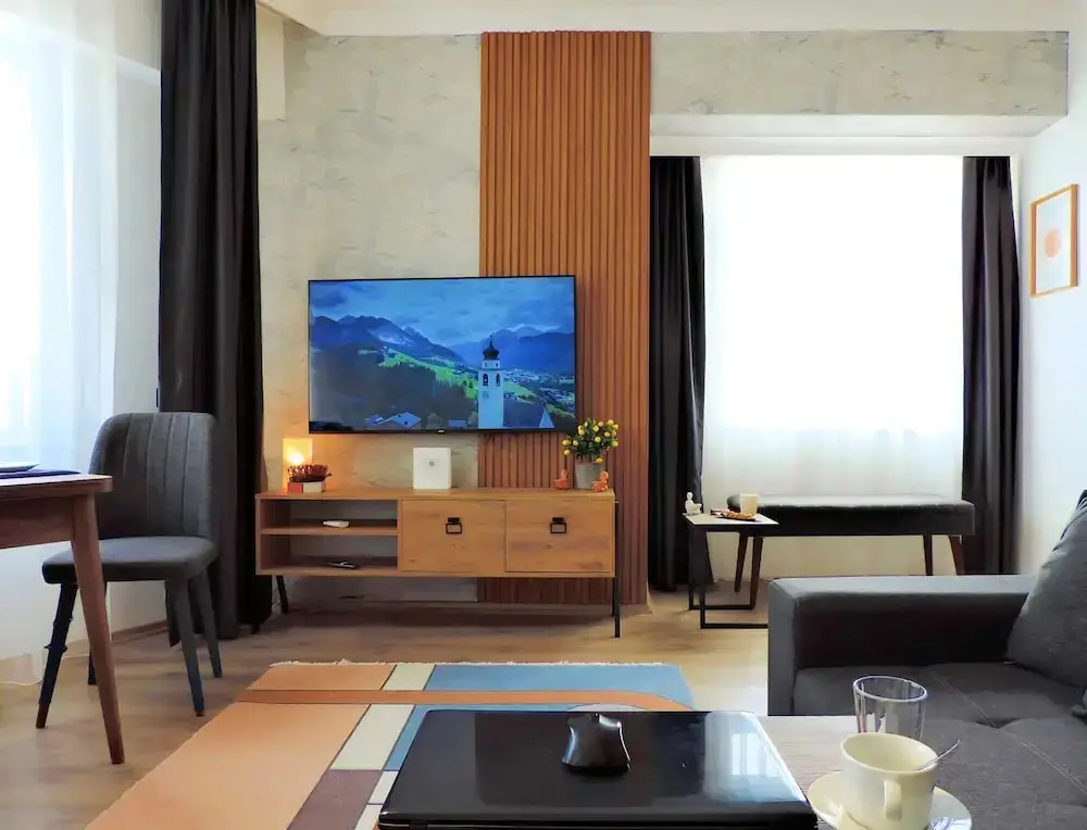 Аксу: Modern Flat With Sea View 10 min to Lara Beach