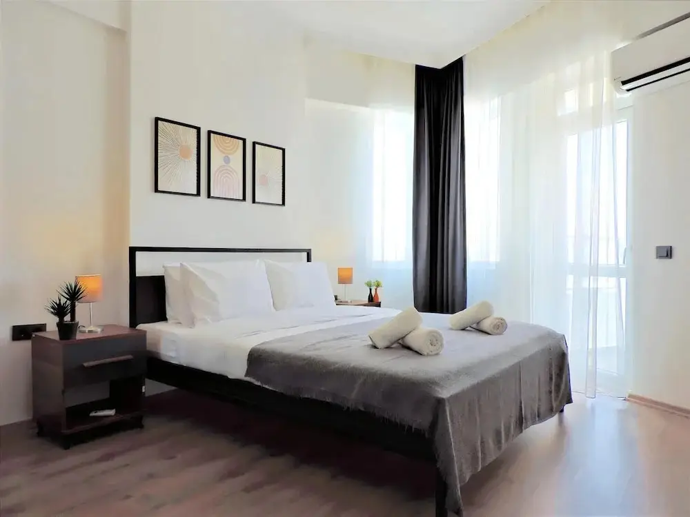 Аксу: Modern Flat With Sea View 10 min to Lara Beach