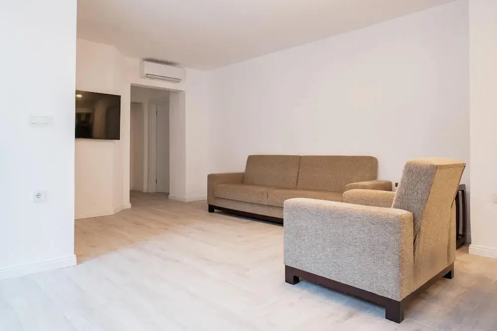 Comfy Flat w Patio 3 min to Beach in Bodrum — фото 1