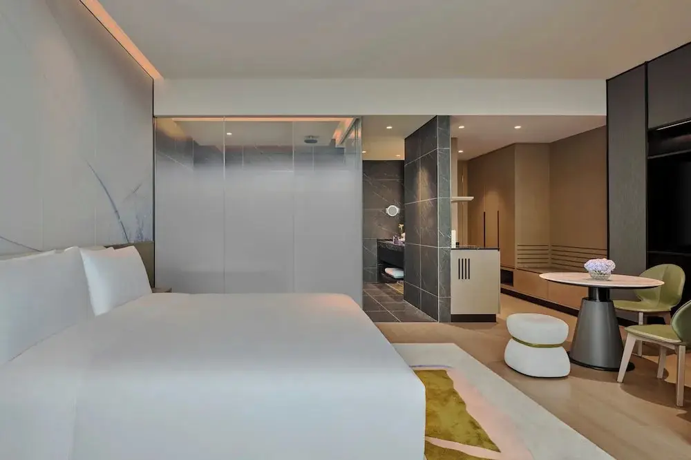 Шанхай: Crowne Plaza Shanghai Snow World, an IHG Hotel