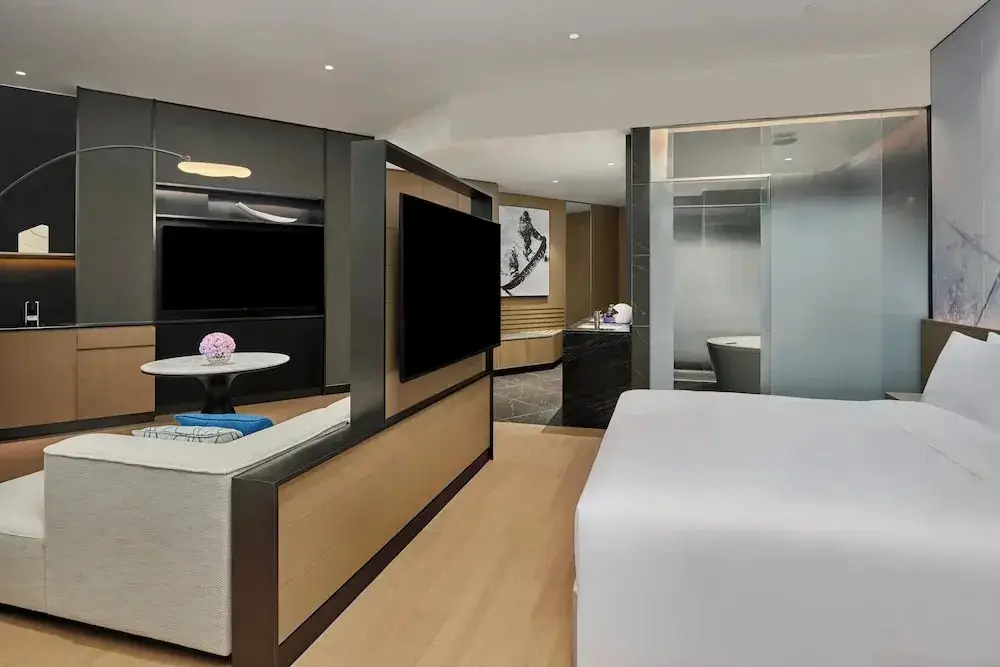 Шанхай: Crowne Plaza Shanghai Snow World, an IHG Hotel