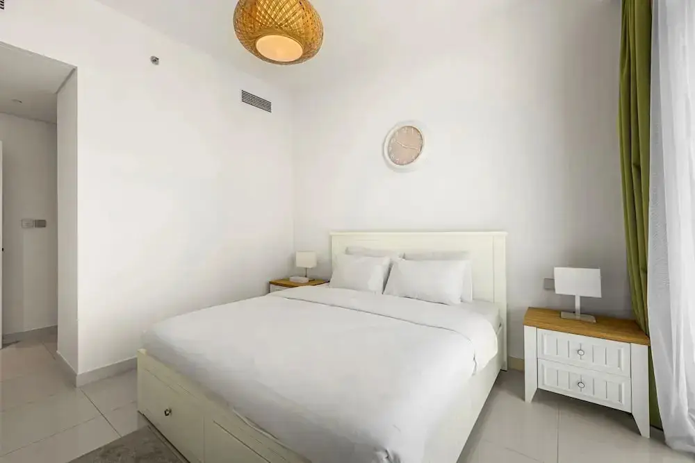 Дубай: Tranquil 2BR Escape in Beach Vista