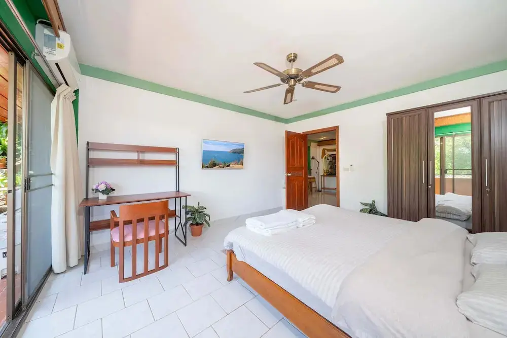Пхукет: Bougainvillea 3BR Apartment 216 in Kata