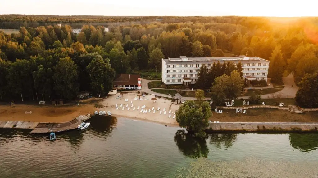 Лунево: Отель Лунево на Волге